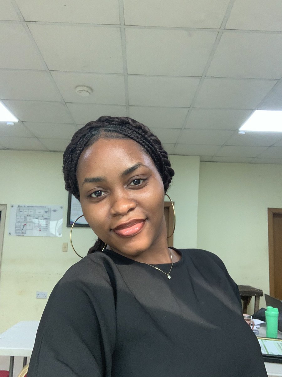UTDWana's tweet photo. Have a great weekend everyone!🥰 https://t.co/atlbPzFpZP