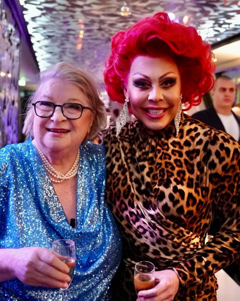 Rosemary Shrager tweet media
