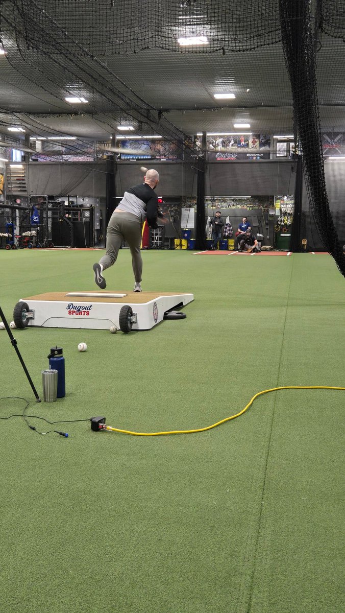 Dugout Sports tweet media