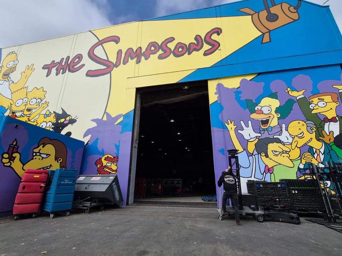 ionoco's tweet image. Another day, another stage for the ionoco team… What could we possibly be doing here?

#FoxStudios #CreativeTechnology