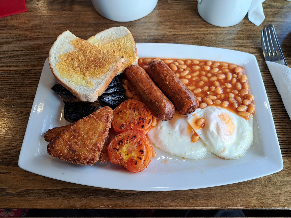 Superb breakfast with #retiredposties at the brilliant <a href="/OakeVenue/">Oake Manor</a> today. Thank you to the staff as always❤️👍 #seeyouallsoon