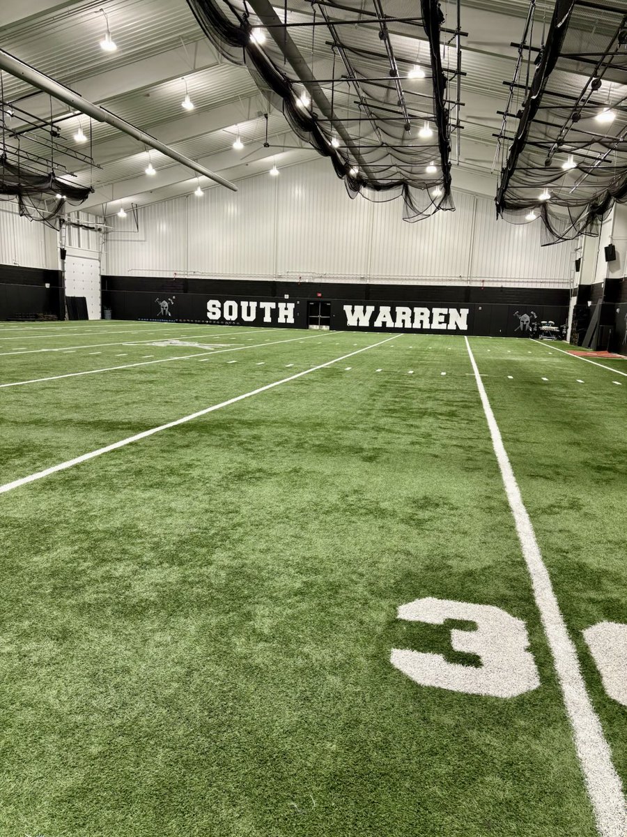 Mark Perry (@coachperry_uk) on Twitter photo Great catching up this morning with Coach Brandon Smith at South Warren. He runs a first class program and the new indoor facility looks incredible!! <a href="/SouthWarrenFB/">South Warren FB</a> #BBN Great catching up this morning with Coach Brandon Smith at South Warren. He runs a first class program and the new indoor facility looks incredible!! <a href="/SouthWarrenFB/">South Warren FB</a> #BBN