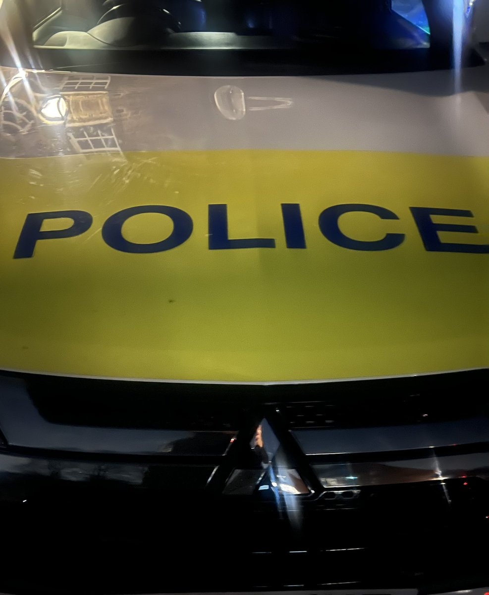 Officers have been conducting speed checks in #RichmondPark this evening, one driver was clocked at 35mph and another clocked at 47mph. Both drivers reported  #20isplenty #20mphzone #naturereserve