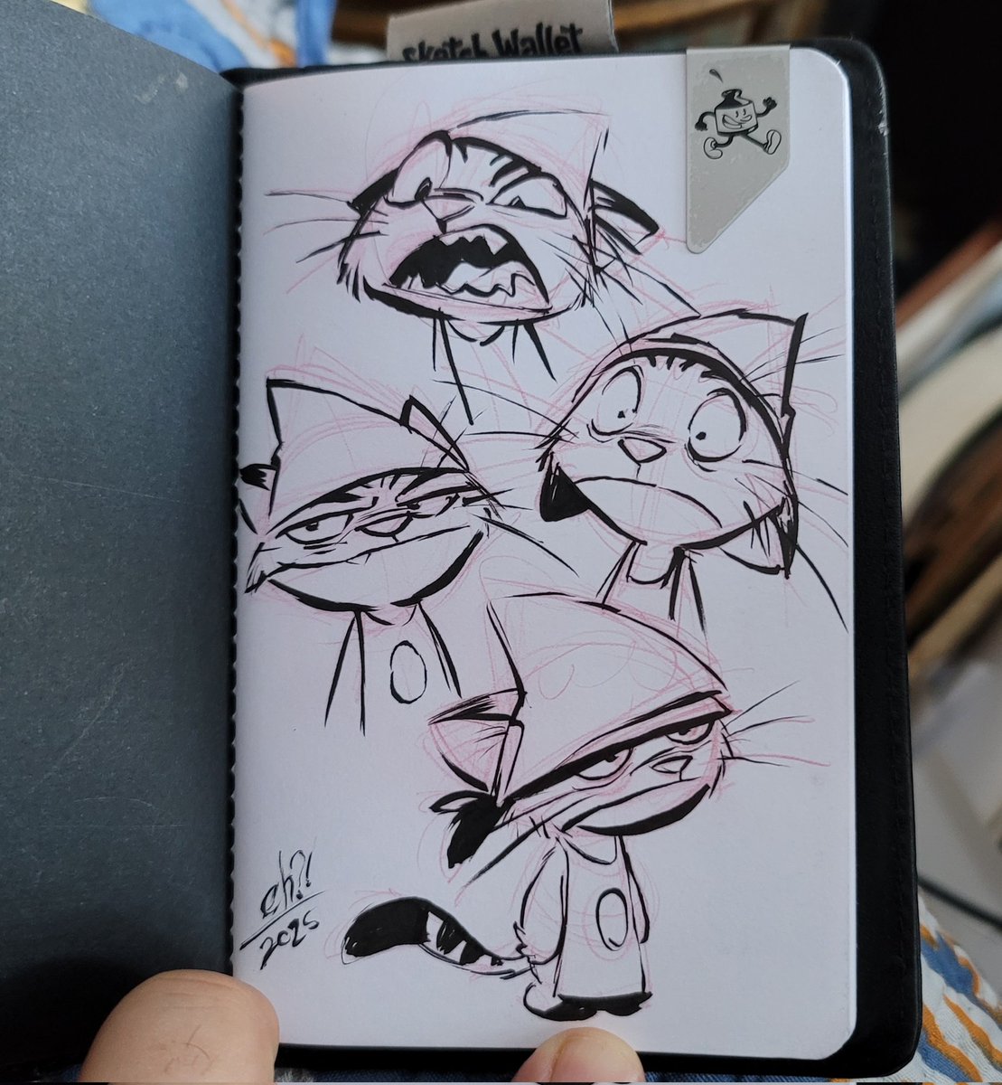 erin_humiston's tweet photo. Thinkin' of my old #barista kitty lately.

#drawing #sketch #doodle #cat #ink #inkbrush #brushpen #redpencil #inking #sketchwallet https://t.co/RFqBHsSXZ5