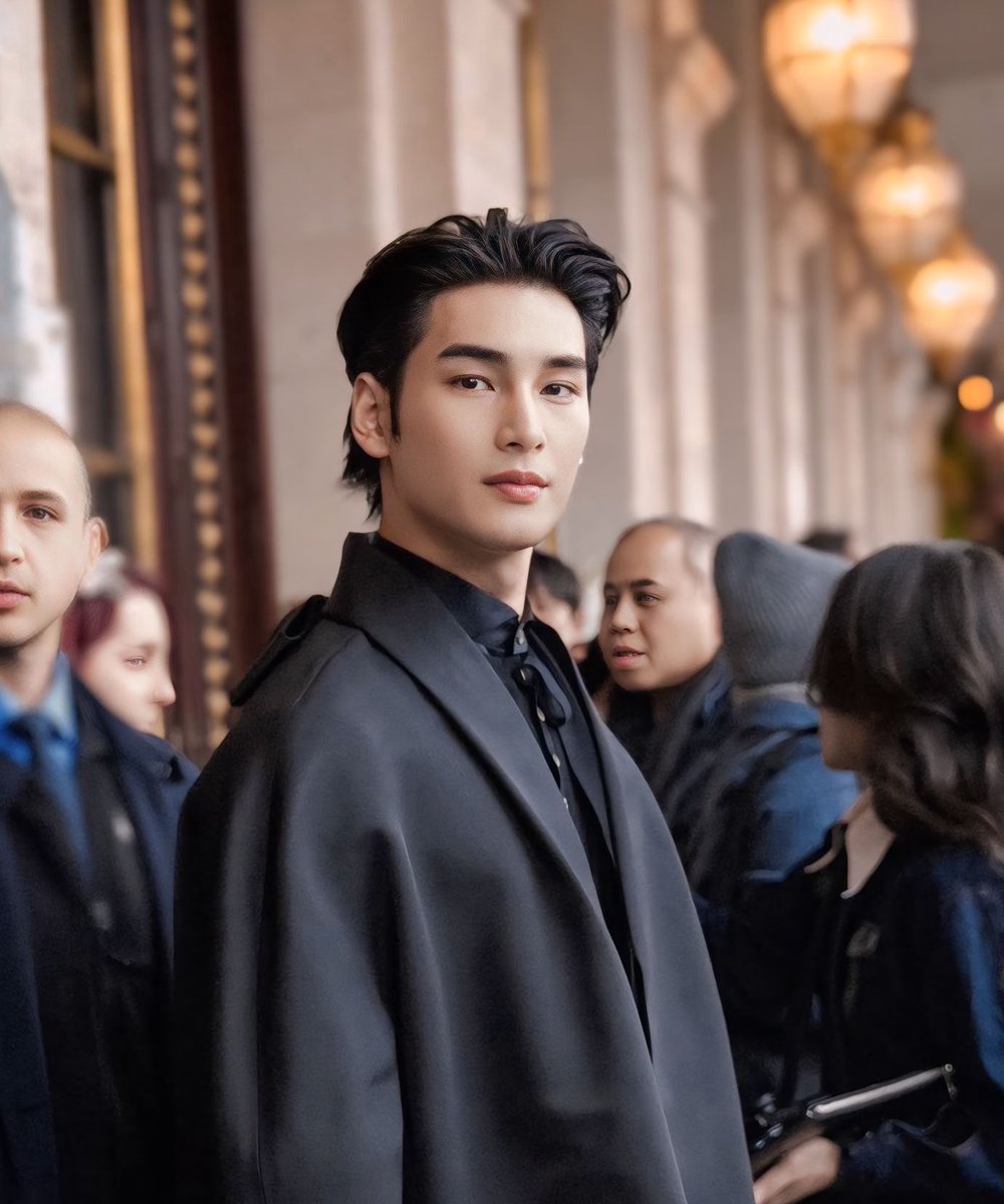 siroda555's tweet photo. *･゜ﾟ*:.｡..｡.:*#ApoNattawin*:.｡. .｡.:*･゜ﾟ･*
                    ♡@Nnattawin1♡ 

와….할말잃음🫠

APO IN PARIS FOR DIOR WINTER

#Diorwinter25 https://t.co/xUhjqXNdid