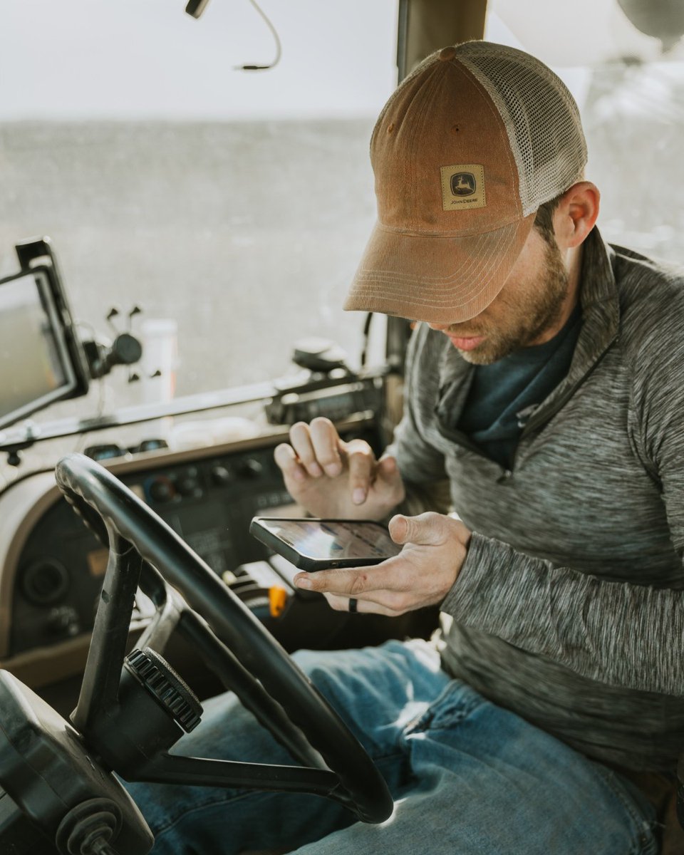 FSCooperatives's tweet photo. View all your FS account info in one place with #myFS Solution Center! Pay invoices, track statements, and more—anytime, anywhere. Talk to your local #FS retailer to sign up today. https://t.co/tU9VcVH4Dt