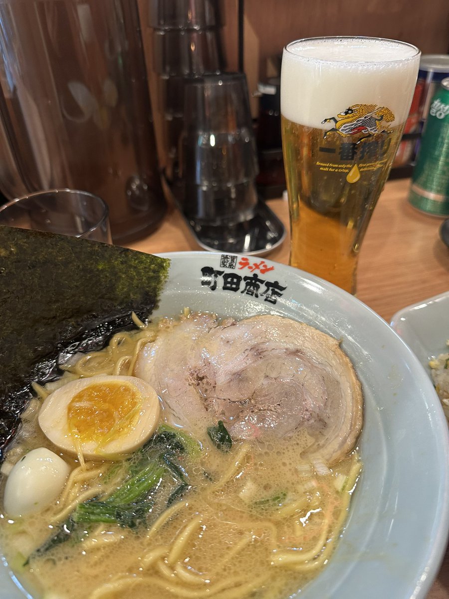 noguriiii's tweet photo. まさみちゃんが『日本のラーメンそのものだよ』と教えてくれて、ハマって今週2回も行った🍜
麺の硬さ、背脂の量も選べて完全日本式🇯🇵
唐揚げも片栗粉で揚げてて日本の家庭の味🇯🇵キリンも進む🍻

마치다쇼텐 마리오아울렛 본점
서울 금천구 벚꽃로 266 마리오아울렛 3관 12층
https://t.co/6ey7Tla18J https://t.co/ScILd8auwW