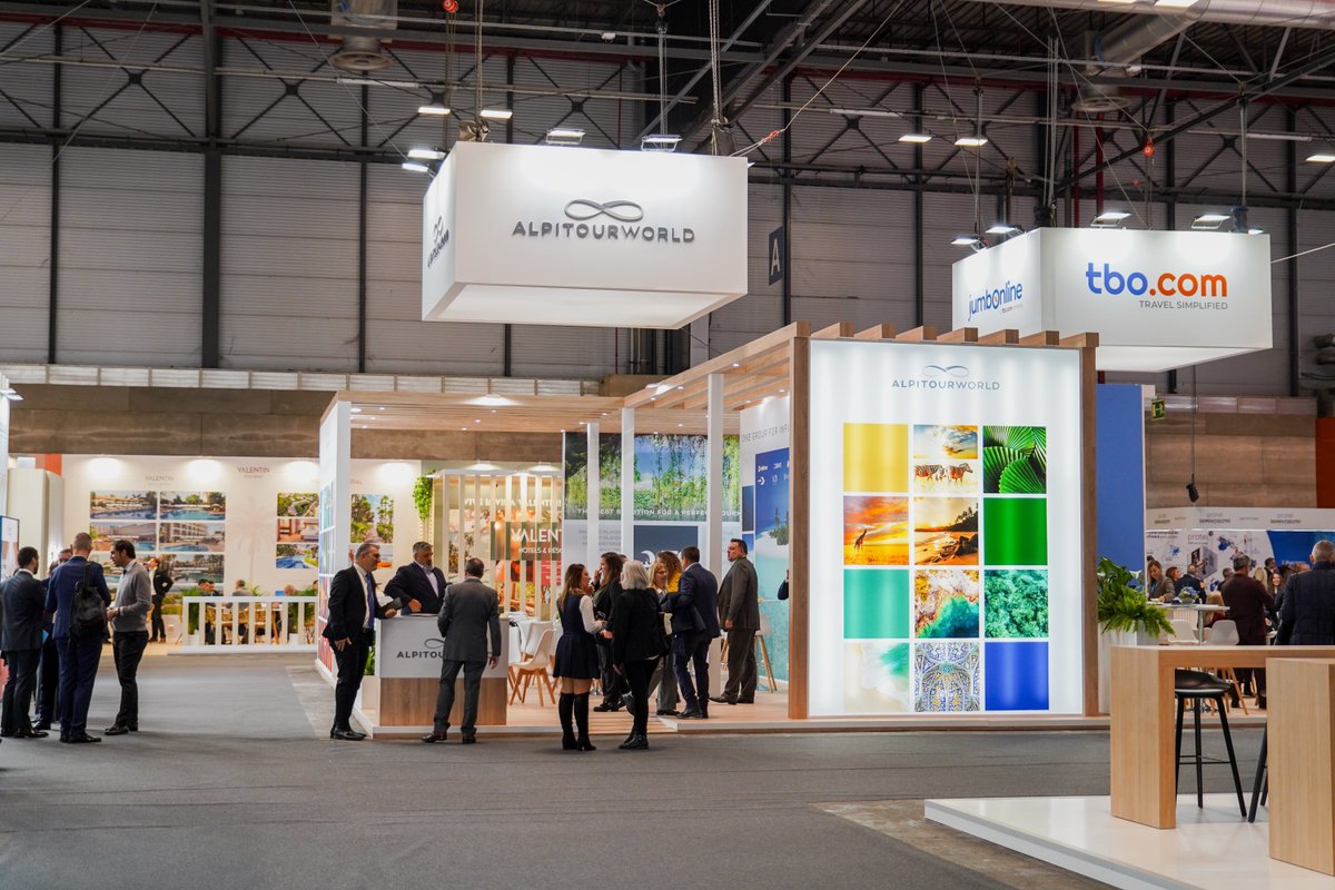 Ginesmc's tweet photo. Gracias a nuestro equipo, colaboradores, clientes y proveedores, @alpitourworld ha consolidado una vez más su posición como referente en el sector desde @fitur_madrid 2025. No solo compartimos logros, sino que también construimos nuevas alianzas y reforzamos relaciones clave. https://t.co/Eef7otTZ0U