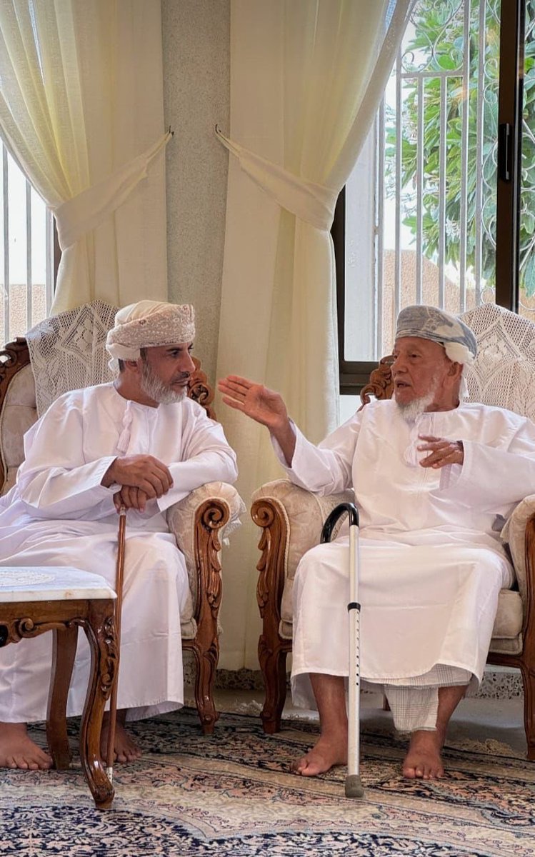 العميد متقاعد محمد بن سعيد الرقيشي، سيرة حافلة بالشجاعة في مختلف الميادين العسكرية تشهد له بذلك جبال ظفار الشمّاء والجبل الأخضر وغيرها من ميادين الشرف والرجولة. فقدناً كنزاً من التاريخ العسكري المشرف ورجلاً شهماً معطاءً من رجالات عمان الأوفياء.

رحمه الله تعالى وأسكنه فسيح جناته