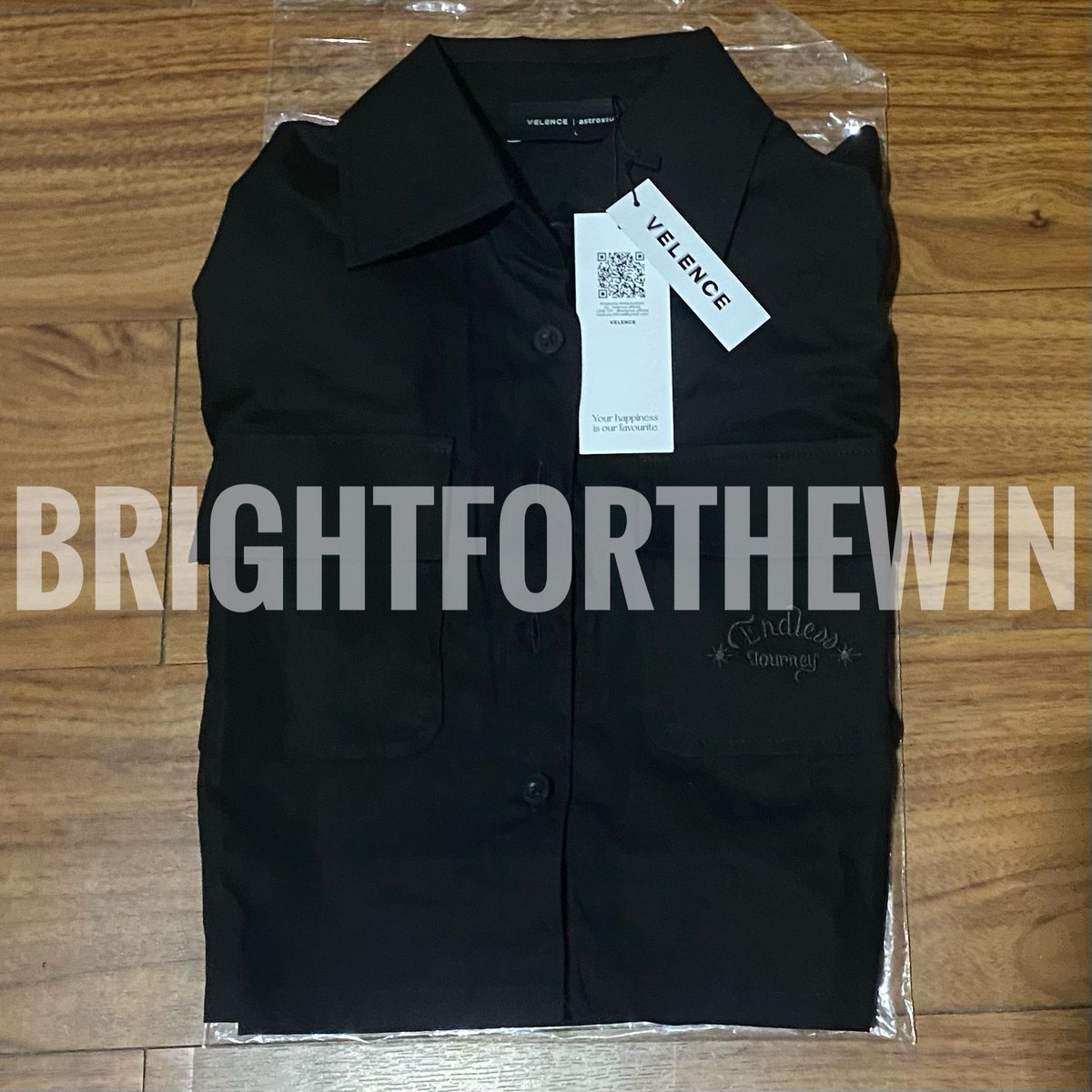 brightforthewin's tweet photo. wts lfb selling ph
 
#VELENCExASTROSTUFFS endless journey collection
black cropped shirt size L
- php 2000 (2400 orig price)
rfs: tight fit on shoulders

🏷 velencebkk winmetawin brightwin ไบร์ทวิน onhand merch https://t.co/nRIXR3vGIC
