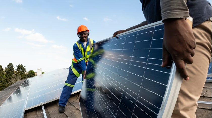 CSEINDIA's tweet photo. How Africa is harnessing solar energy | While the spread of solar energy across Africa is encouraging, a significant concentration of capacity persists. In 2024, 78 per cent of all new installations were concentrated in just two countries — South Africa and Egypt. This uneven growth highlighted the challenges many other African nations face in creating conducive environments for solar investment.

@binit_04 writes
https://t.co/37NmHsGRH3