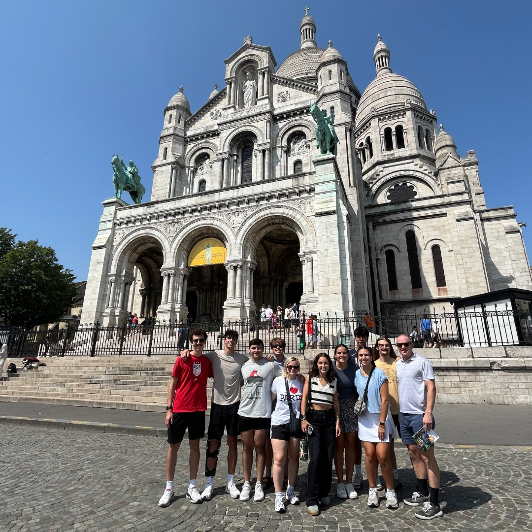SouthwesternU's tweet photo. POV: the world is your classroom 🌍 Happy International Education Day! 

Our study abroad programs empower students to expand their horizons, embrace new cultures, and gain a broader perspective. 

To learn more, visit https://t.co/Tl0mT1VDaU. #BeSouthwestern https://t.co/3wZyNPe9vm