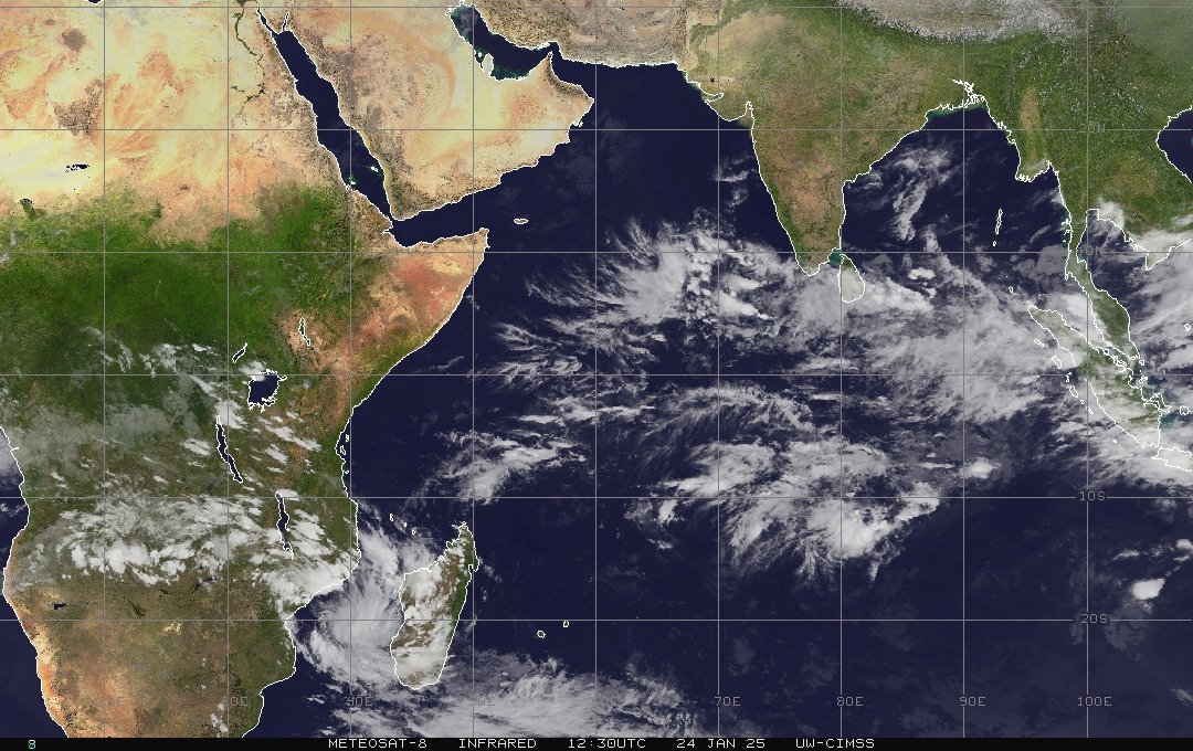 A low in the southern #Mozambique Channel can strengthen while bringing rounds of heavy rain to coastal #Mozambique &amp; the west coast of #Madagascar into Monday. Low SE of #DiegoGarcia can become a cyclone early next week &amp; may impact #Rodrigues Island late next week.