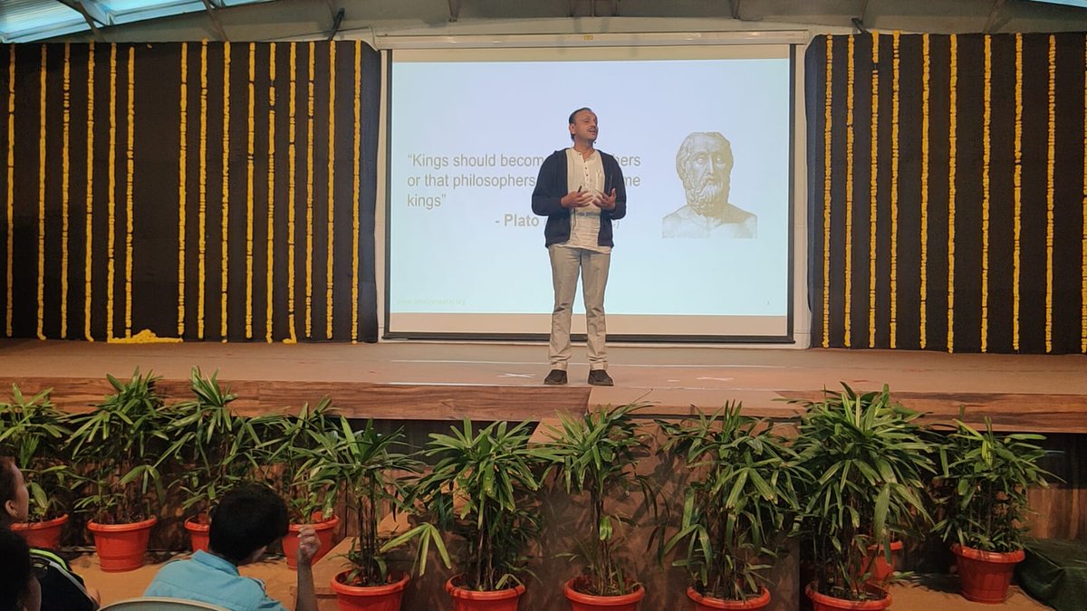 DrChetanSolanki's tweet image. Had an engaging session today at The Shishukunj International School! 🌍

Discussed the importance of energy literacy and how young minds can contribute to the Indore Climate Mission. Together, we can build a sustainable future!
#ClimateAction #IndoreClimateMission