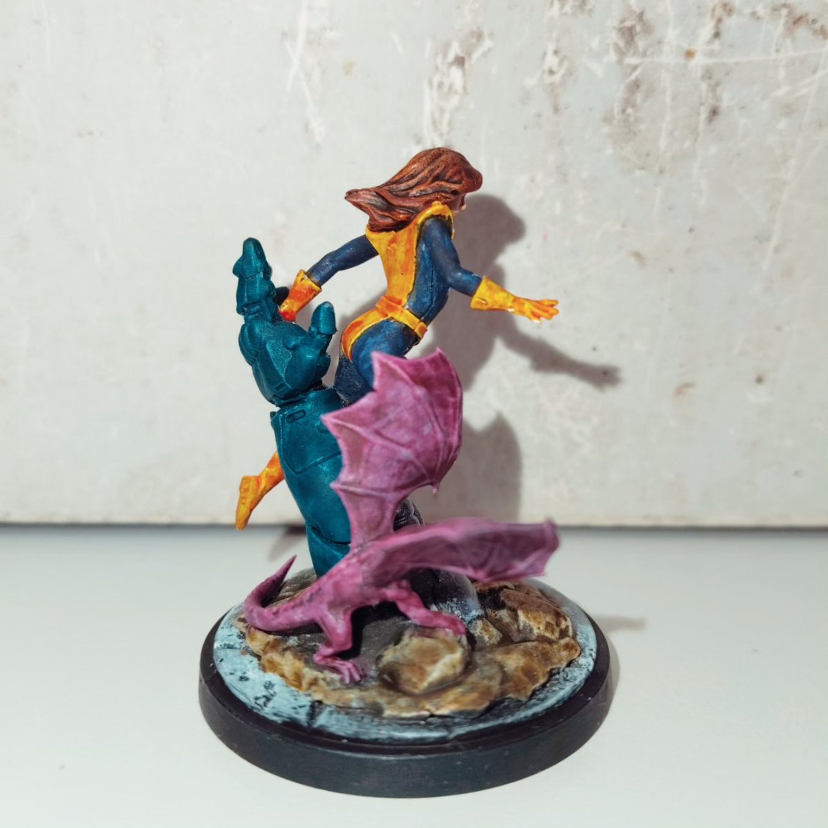 AlvaroDeLamo's tweet photo. Shadowcat (Katherine "Kitty" Pride)

#marvel #marvelcrisisprotocol #shadowcat #kittypride #uncannyxmen #xmen #newmutants #mutant #wargame #miniaturepainting #miniature #tabletop https://t.co/rrpVvfkkcX
