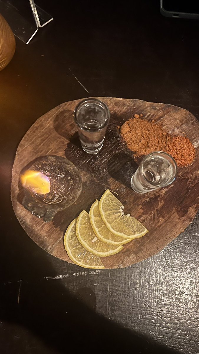pakpacheke's tweet photo. Mezcalito https://t.co/0fcPudrW3G