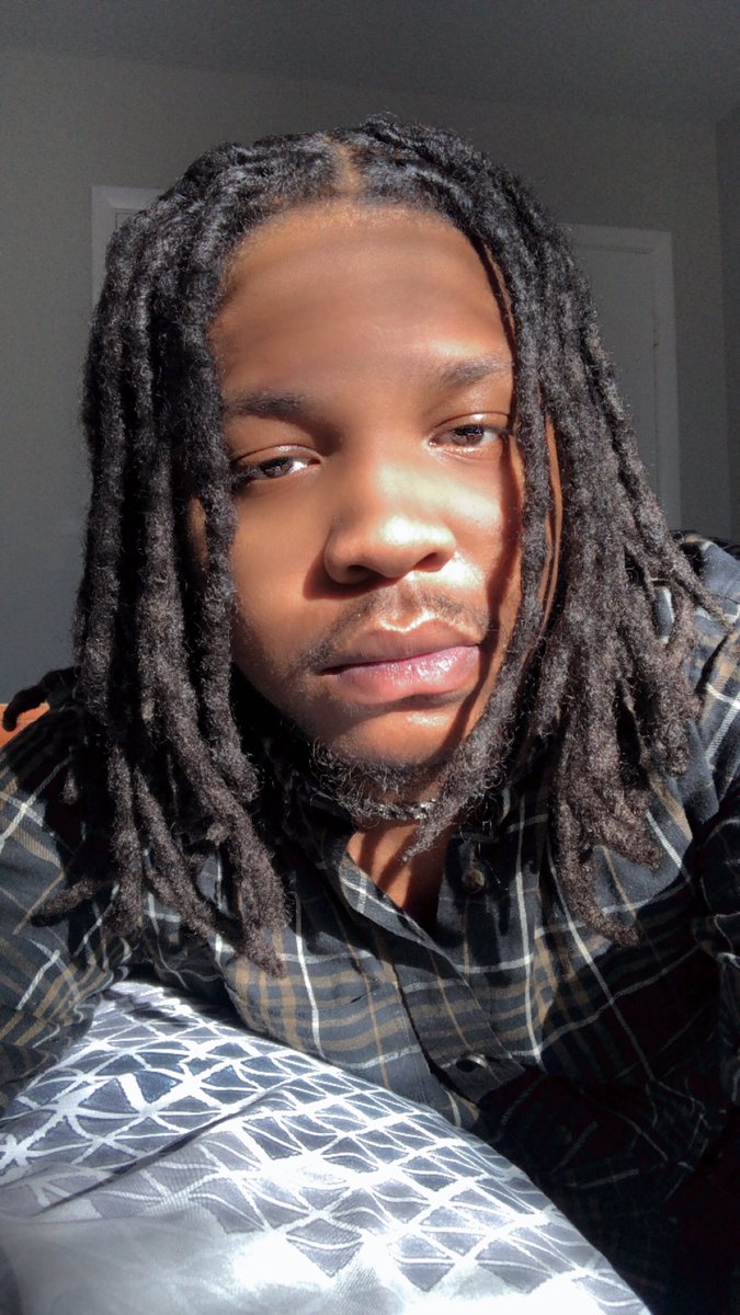 kingkc98's tweet photo. Oh nun dreads getting longer😂❤️ https://t.co/LPvBF3fSXO