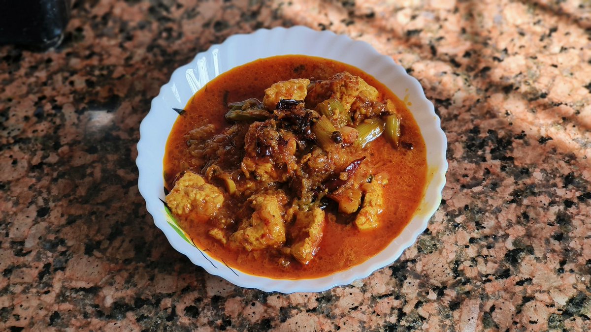 chummybitess's tweet photo. Kadhai paneer https://t.co/d8F40I2vkr https://t.co/ntjl9ya1TM