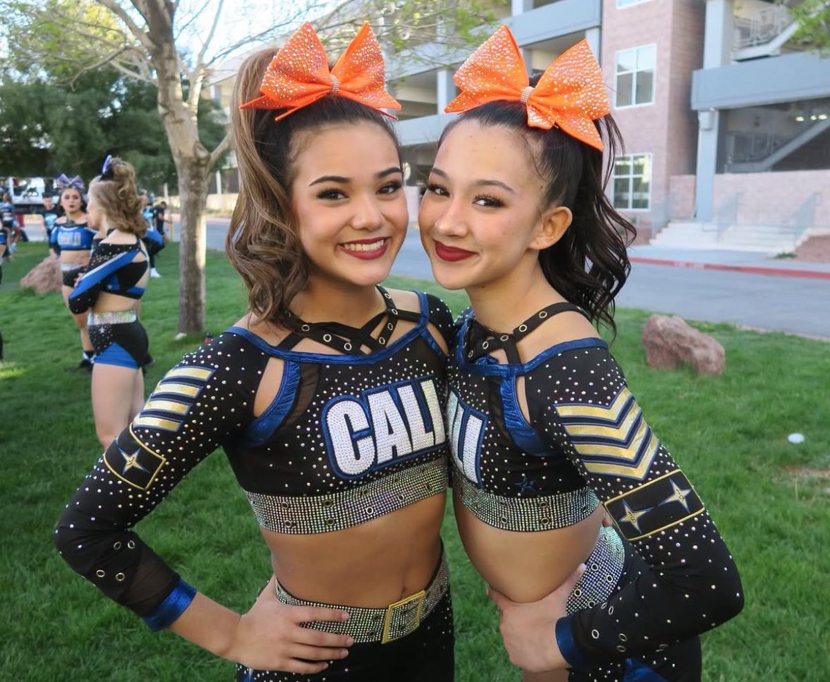 smoedallday's tweet photo. from ops to UK 🥹 https://t.co/ZX7qkEVI2I