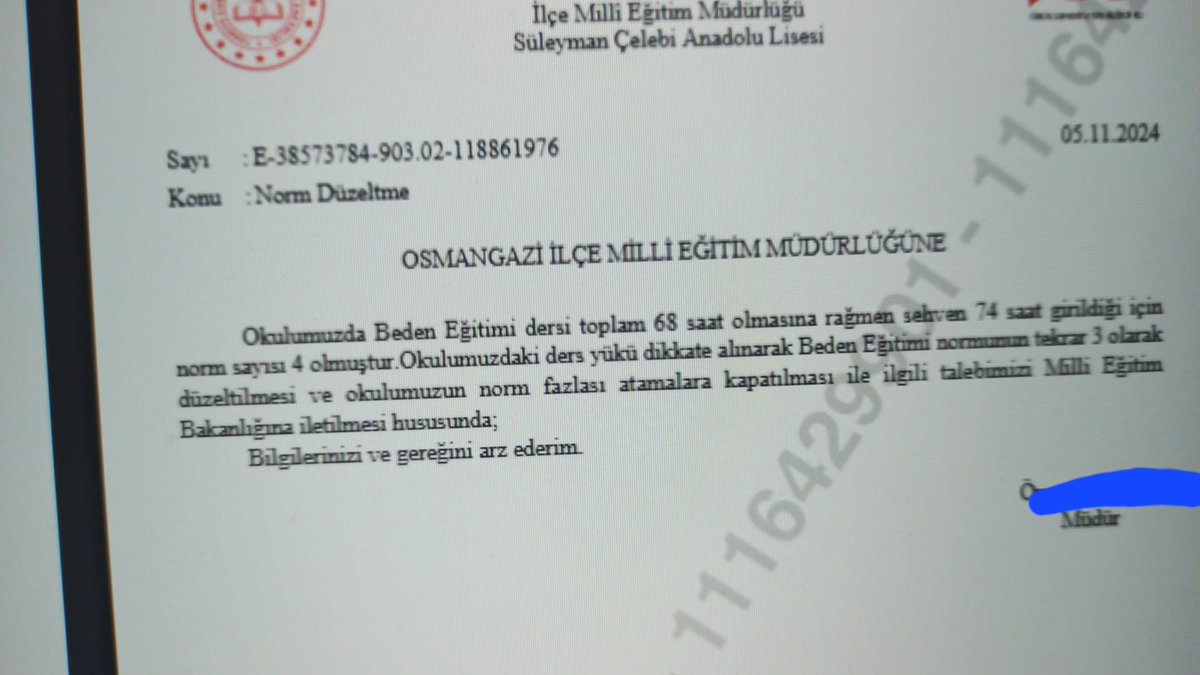 SELAHATTNGURSES's tweet photo. Skandalların başkenti Bursa'dan, bir  Bursa MEM klasiği daha... 
Sayın Valimizi ve Bursa İl Teftiş Kurulunu göreve davet ediyorum. 
Normu 3 olan okula 4. normu ancak siz atayabilirdiniz. Bu atamayı tüm Türkiye'ye örnek olsun diye paylaşıyorum çünkü liyakatsiz yönetimin yaptıkları ortada. 
Milli eğitimden sorumlu vali yardımcımız Kadir Sertel Otcu ve  İl  müdürümüz @Alireisoglu34, defaatle yanlış yaptıklarını, resen atamanın iptali için defalarca başvurmamıza rağmen ben yaptım oldu diyerek yine öğretmen arkadaşlarımızı mağdur ettiler. Okul müdürü normu yanlış giriyor sonra hatasını İlçe MEM'e yazıyor. İlçe ve İl MEM müdüre olsun, sen hata yapabilirsin, öğretmen cezasını çeksin, ne olur ki diyor. Normu yanlış girene birşey demeyin onun zırhı siz misiniz sayın müdür hayırdır bu çabanız?
Mahkeninin iptal edeceğini bile bile bunu yapmak kamu zararı değil mi?
Okullar da onca ihtiyaç varken bunu karşılamayıp,Bursa Mem  mahkemeyi kaybettiğin de karşı tarafın alacağı vekalet ücretini kendi cebinizden ödeyecekmisiniz? 
Size bir kaç soru: 
Böyle bir yanlışın mahkemeden döneceğini bile bile ısrarcı olmak niye? 
Kimi, neden koruyorsunuz herşey apaçık ortadayken? 
Öğretmen arkadaşımızın bunda suçu, günahı yokken cezalandırmak da neyin nesi?
Bu öğretmenimiz sizin sürekli başbaşa plan proje yaptığınız STKlardan birine üye olsa bunu yapabilecekmiydiniz? 
@leventkuruoglu 
@tcbestepe
@tcmeb
@Yusuf__Tekin
@_erol_usta 
@ahasanpasaoglu
@HurEgitimSen
@Alireisoglu34 
@BursaValiligi 
@bursailmem16 
@Yusuf__Tekin 
@yavuzbaydar4 
@SedatGencler16 
@GulerSerin 
@mtanerig 
@yasardlbr08 
@mustafaakrkss 
@gazi6308 
@10caglayancetin
@tcmeb