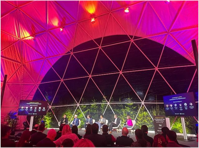 DukeCapPartners's tweet photo. Five founders from our Duke Capital Partners portfolio showcased their startups at the @wef in Davos this week! The exposure and connections at WEF are unmatched! Excited to see their impact on a global scale! π #WorldEconomicForum #DukeCapitalPartners #GlobalImpact #VC https://t.co/S4WwB0EF3z