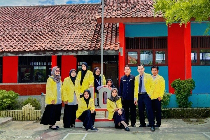 hallowiinds_'s tweet photo. UI Cabang Kersana Brebes

#universitasterbuka #UT https://t.co/kE8Ova4c2f