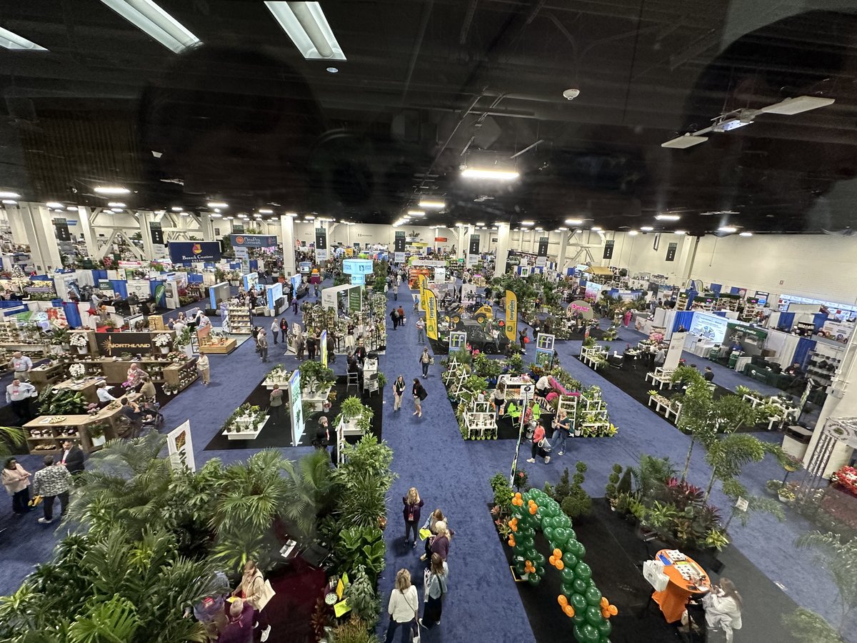 Arborjet's tweet image. Things have been going great for us at TPIE this year! There's still time to see us at Booth 214 today and see our solutions for water management and plant health.

#TPIE #TPIE25 #ArborjetEcologel