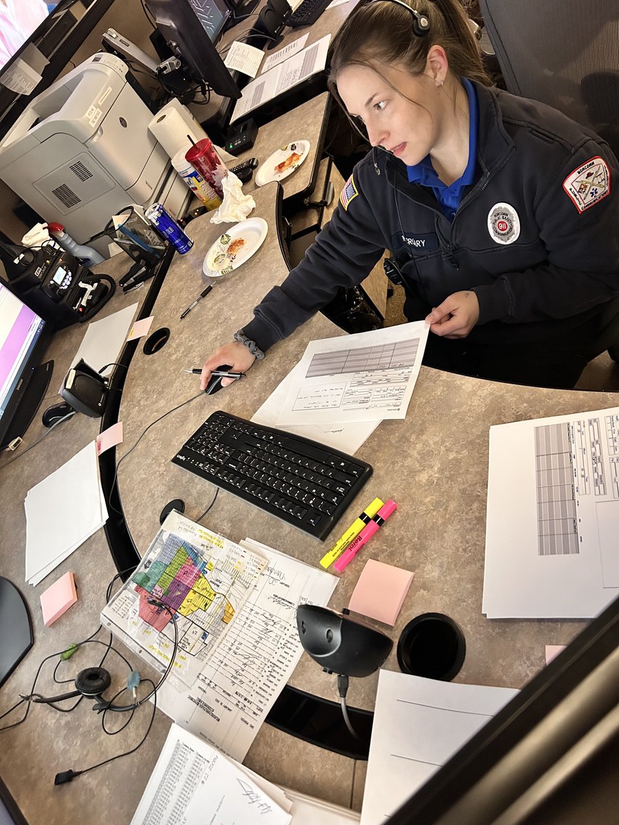 #NORCOMM911 is hiring for the following positions: 911 Telecommunicator (Full-time) careers-norcomm.icims.com/jobs/1309/9-1-……
……… …… … …… … …………………Join Norcomm911 today!! #ems #paramedic #emt #firefighter #ambulance #fitness #fire #police #firstresponders