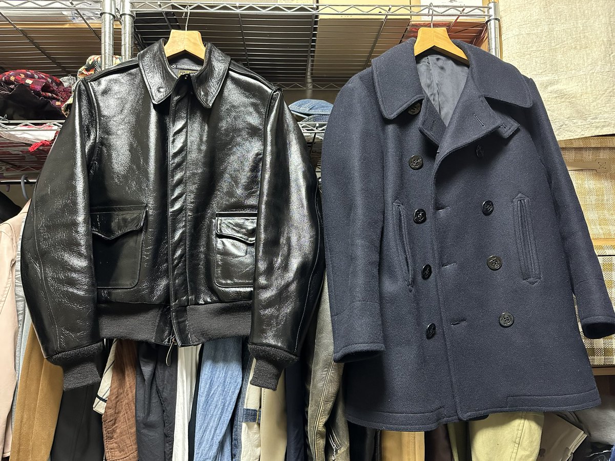 nobuwalkon's tweet image. #buzzricksons
#ymwalkon

明日からまた寒の戻りみたい。
バズのA2にウォークオンのPコートで完全防備✨
知らんけど（笑）