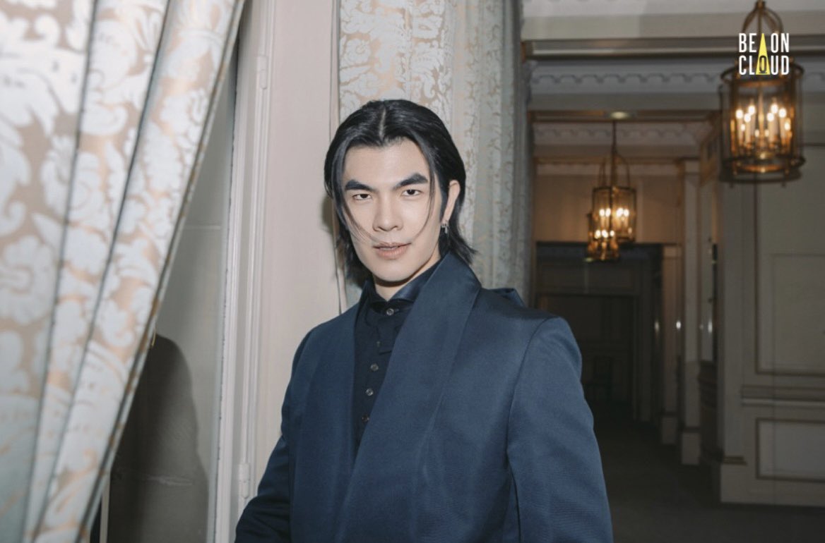 beoncloud_th's tweet photo. มาย-ภาคภูมิ DIOR House Ambassador ประเทศไทย ก่อนเดินทางไปที่งาน DIOR Winter 2025-2026 Men's Collection ที่กรุงปารีส ประเทศฝรั่งเศส ✨📸

#MileApoDiorWinter25
#DiorWinter25 https://t.co/f3caIwlUmn