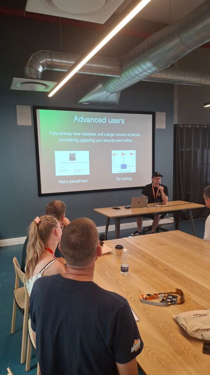 BitcoinEkasi's tweet image. In the Btrust room,

a Advanced Self-Custody Workshop was given by Cole Tuckett,  
who is a Bitcoin Educator who helps people secure their bitcoin using the best hardware, tools, and practices.