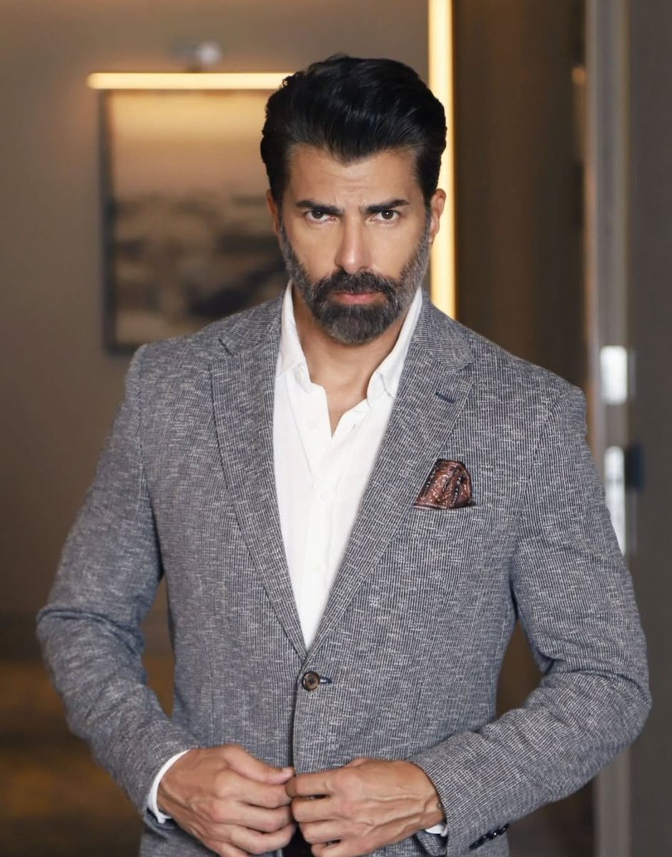 gözler ruhun gücünü ortaya çıkarır

Orhun #Orhun
CenkTorun #CenkTorun