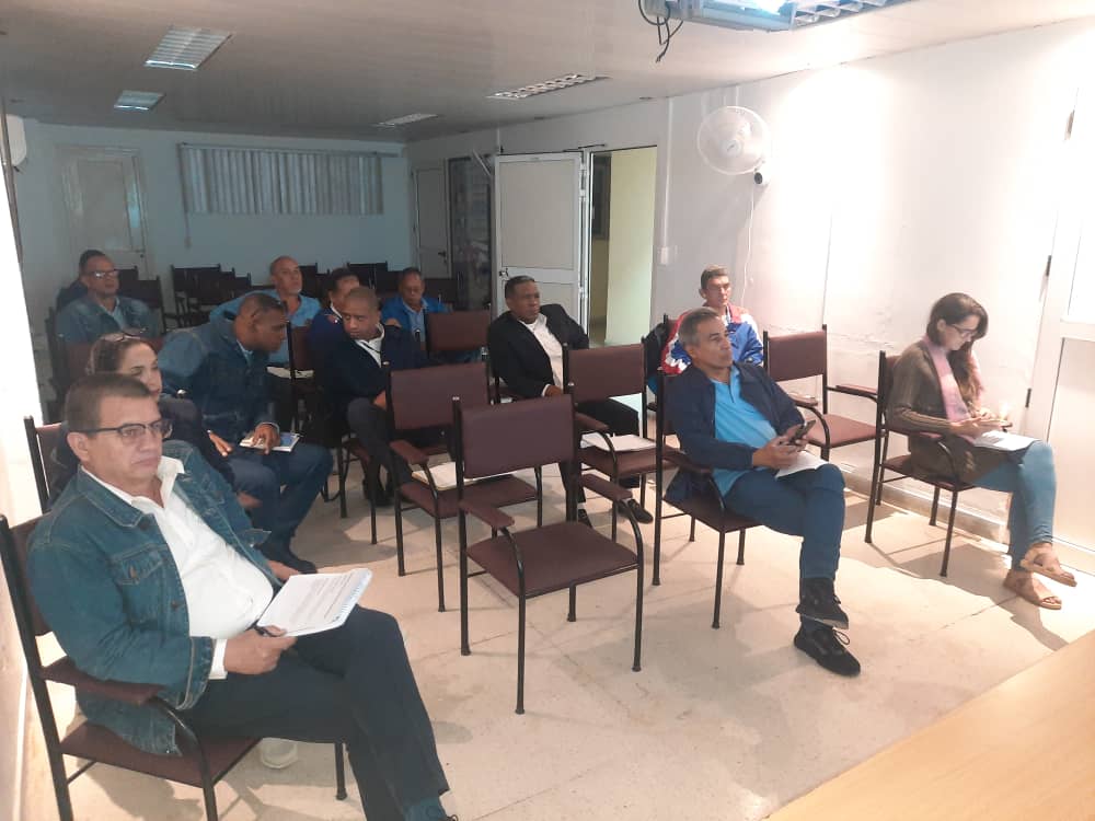 etecsa_dvpe's tweet photo. La #DEOCT inicia su reunión de trabajo anual en @etecsa_dvpe. Se analizarán los principales resultados de trabajo y nuestro aporte a los resultados empresariales. Se trazan estrategias para el trabajo del año 2025. #EtecsaConCuba https://t.co/413k8WqBIF