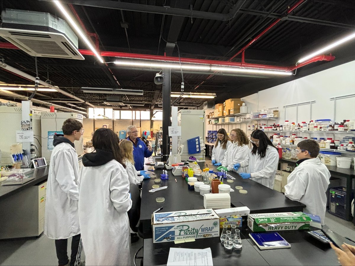 BiotechnologyPa's tweet photo. Happy #InternationalDayOfEducation! 

We are committed to fostering a culture of learning and development, empowering the next generation of scientists, innovators and problem-solvers!  

Learn more: https://t.co/agvnKU0tcv https://t.co/A6gfrOYvUt
