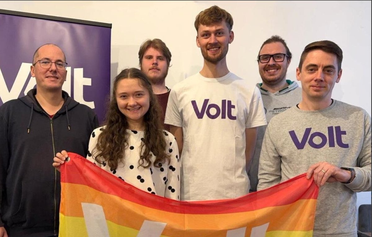 schoenthomas's tweet photo. 💜 Danke Euch für die Unterschriften 💜 https://t.co/yTP34FdeKC https://t.co/T6gRSPohxw