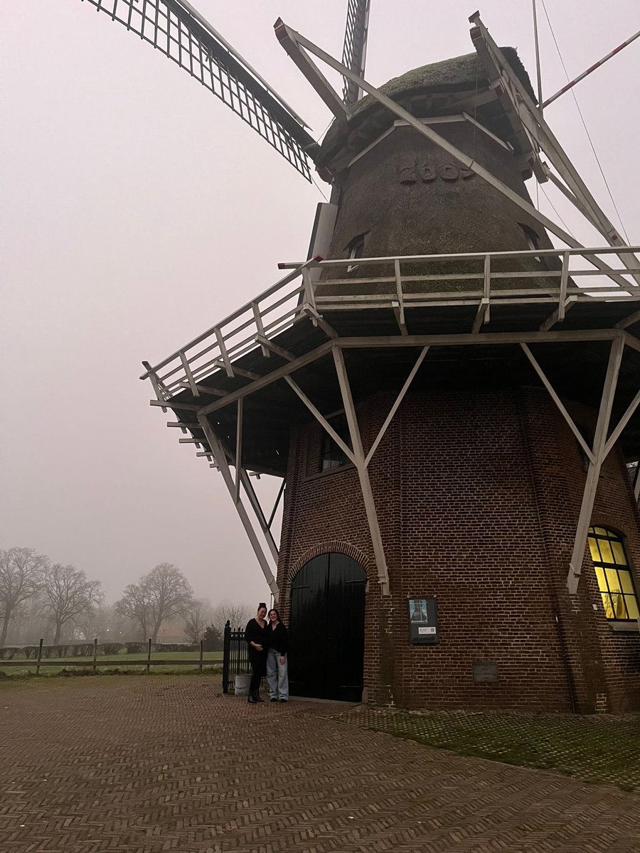 Ben jij nou benieuwd wie er in Team Havelter Molen zit? Houd dan de socials in de gaten of kom gezellig langs! Wij zijn elke zaterdag van 13.00 uur tot 16.30 uur geopend! Tot dan! ☕️📚🎂