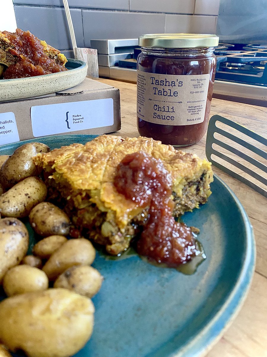 Bought a buttload of tomatoes, so naturally I restocked our Chili Sauce!

Catch us downtown Ottawa at Lansdowne all weekend 
Saturday for <a href="/613flea/">613flea</a> 
&amp;
Sunday for <a href="/OttawaFarmMkt/">Ottawa Farmers' Market</a>