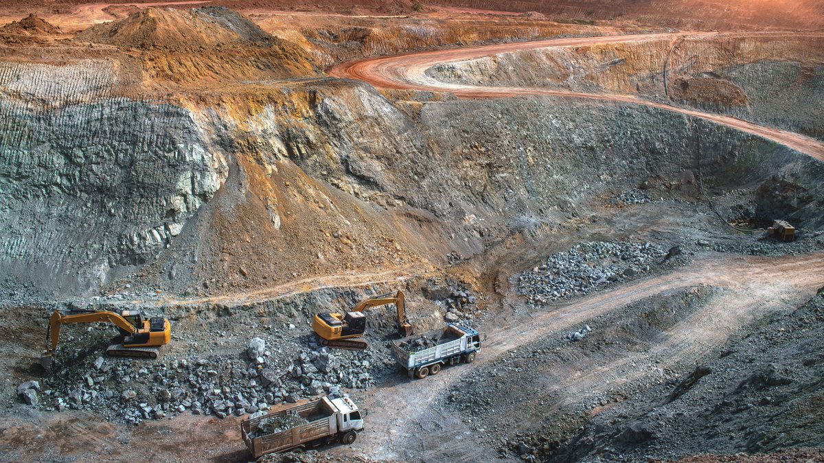 SPRU (@spru) on Twitter photo What could a sustainable mining system look like?
New paper by <a href="/PJohnstone1/">Phil Johnstone</a> <a href="/DTransitions2/">DeepTransitionsLab</a> offers a novel approach to challenge current practices and stimulate imaginative thinking ➡️bit.ly/3Cjk7p2
#SustainableMining #MiningFuture What could a sustainable mining system look like?
New paper by <a href="/PJohnstone1/">Phil Johnstone</a> <a href="/DTransitions2/">DeepTransitionsLab</a> offers a novel approach to challenge current practices and stimulate imaginative thinking ➡️bit.ly/3Cjk7p2
#SustainableMining #MiningFuture