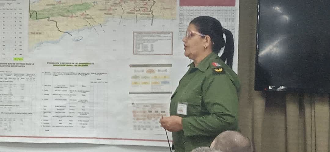 El Presidente del Consejo de Defensa Nacional <a href="/DiazCanelB/">Miguel Díaz-Canel Bermúdez</a> chequea junto a otros miembros del CDN en Artemisa el desarrollo del Ejercicio Estratégico #Bastión2024🇨🇺. #CubaVencerá