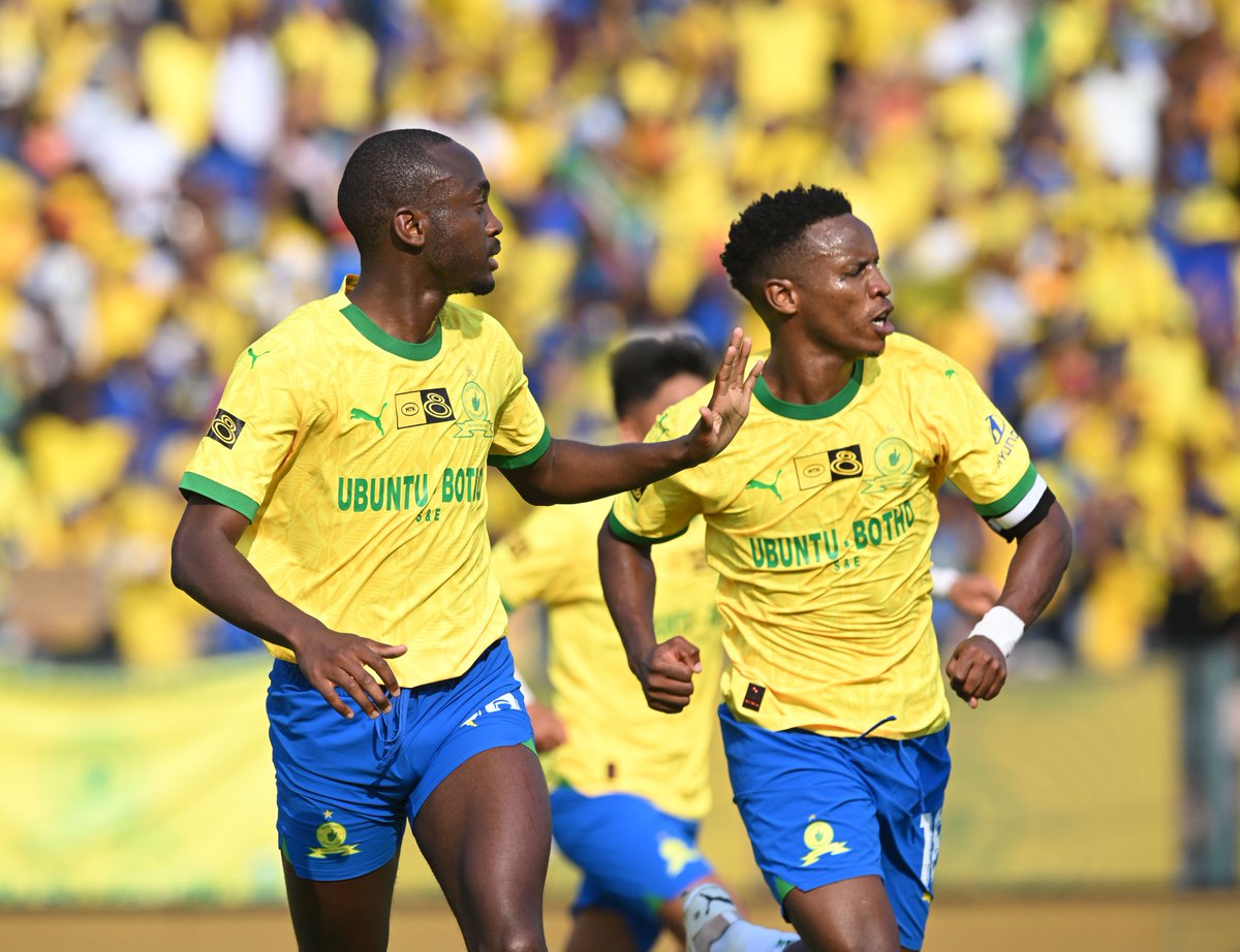 itugaorutwe's tweet image. Peter Shalulile HAS to break that record before the end of the season.
1. Nedbank opener, bra Peter need to score
2. Peter Shalulile has to start all our #Nedbank2025 matches 
3. Every penalty in any official match has to be taken by Peter Shalulile