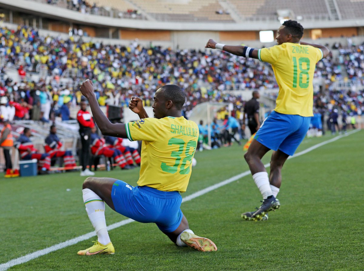 itugaorutwe's tweet image. Peter Shalulile HAS to break that record before the end of the season.
1. Nedbank opener, bra Peter need to score
2. Peter Shalulile has to start all our #Nedbank2025 matches 
3. Every penalty in any official match has to be taken by Peter Shalulile