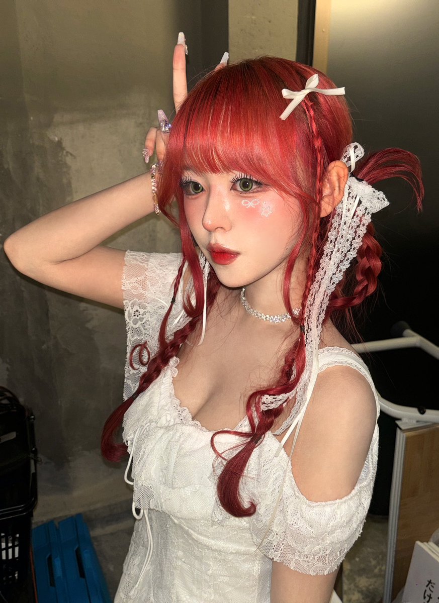 _wena_official's tweet photo. ✌️🐰🩷

#위나 #ウィーナ  #wena
#ドーア  #도아 #doa
#rbcamusement https://t.co/vEhQpD33DF