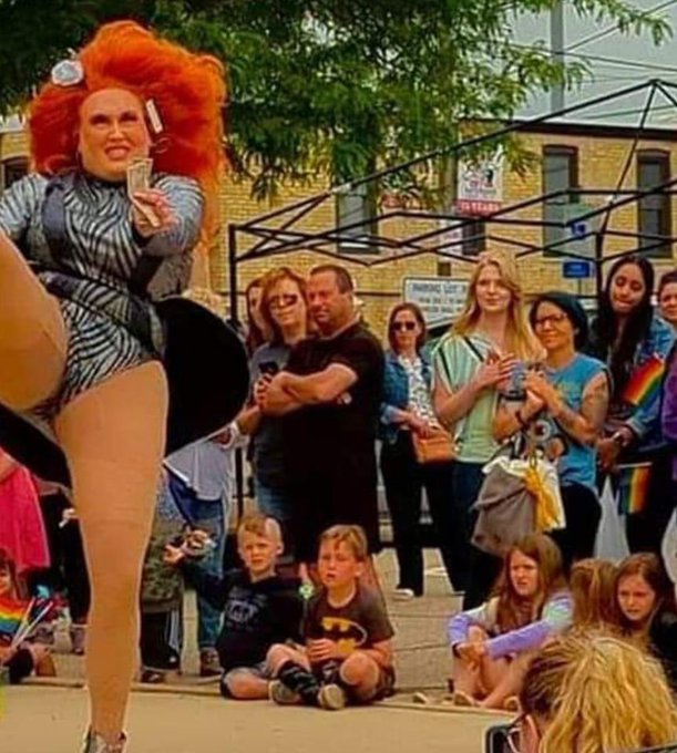 DON LOEW (insert something funny) tweet media