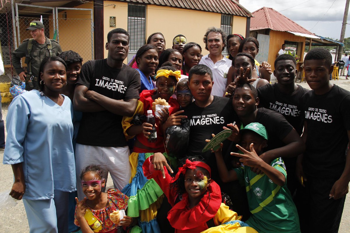 Sergio Fajardo tweet media