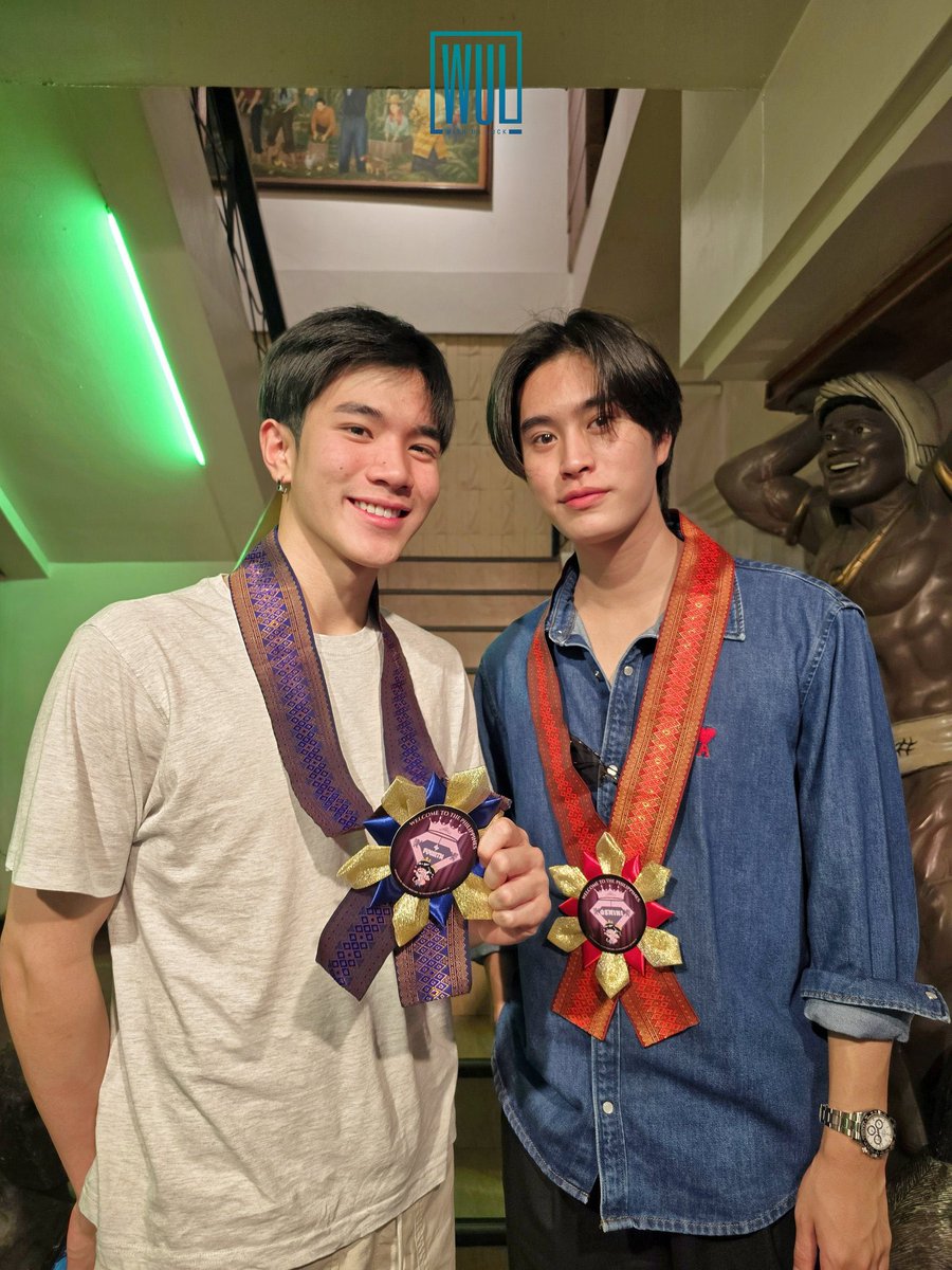 Blue for fourth and red for gemini with yellow 🤍 

#GFRunTheWorldinManila 
#เจมีไนน์โฟร์ท #GeminiFourth
#Gemini_NT #Fourthnattawat