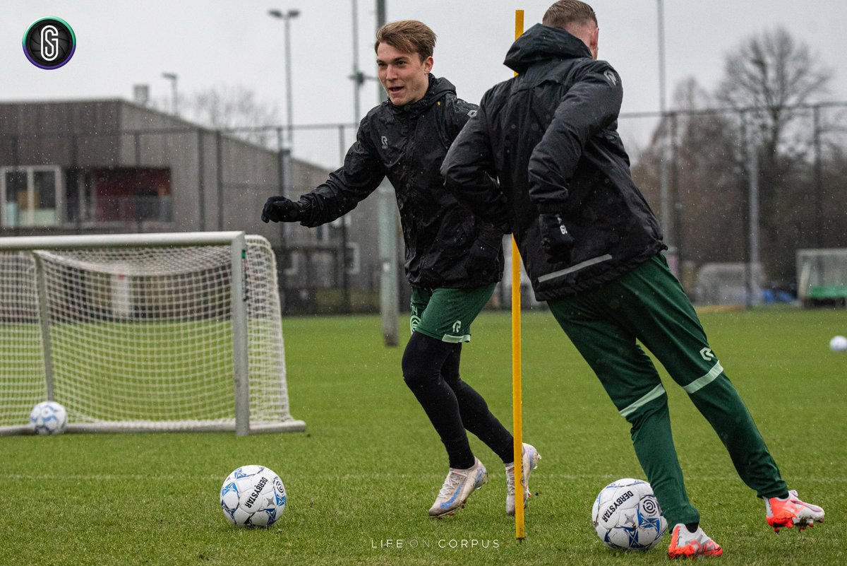 FCGShots tweet media