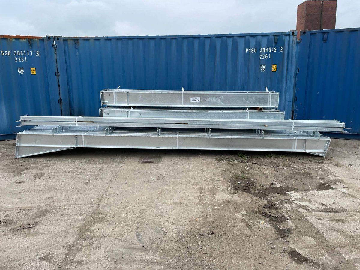 bpiauctions's tweet photo. Unused Agricultural Galvanised Steel Buildings in Various Sizes, due to Business Restructure | Loading Available 
📍 Located in Accrington, BB1
📆 Auction Ends 6th February
View now 👉 https://t.co/nhpK9LtuOn https://t.co/gFJbHyOfGH