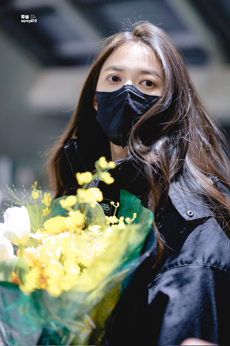 ForYukee's tweet photo. ✈️ 250123 | เมื่อวานช่วงดึก #เฉินอวี้ฉี เดินทางจากหางโจวไปปักกิ่งค่ะ ❤

©️ เครดิตรูป 司徒carey819 , 小豆卷儿喜欢吃肉肉 , 潇生曼曼 , 陈7的姐妹晓立

#ChenYuqi #陈钰琪 #YukeeChen 
#ForYukeeTravel #ForYukee https://t.co/8gqkVicXLF