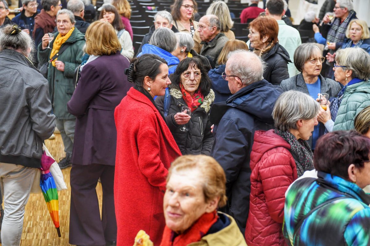 C’est avec plaisir que j’ai présenté mes vœux aux adhérentes et adhérents de l’ORPAN, l’association des seniors qui depuis 55 ans propose de nombreuses activités culturelles et de loisirs, des actions de prévention pour les Nantaises et Nantais de plus de 60 ans.