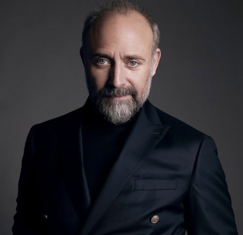 bilio_muydunuz's tweet photo. SON DAKİKA

Gezi eylemlerine katıldığı gerekçesiyle ifade vermek için Emniyete çağrılan Halit Ergenç , Şehzade Mustafa'yı boğdurtmak suçundan tutuklanma talebiyle Mahkemeye sevk edildi…(alıntıdır) https://t.co/9uUMEsygP8